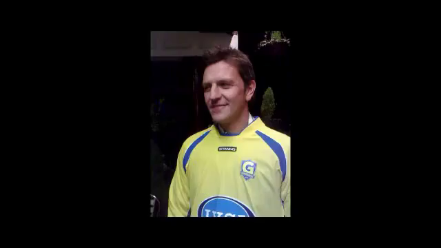 Lee Sharpe í Grindavík - Kemur með Gary Neville til Íslands - Aprílgabb