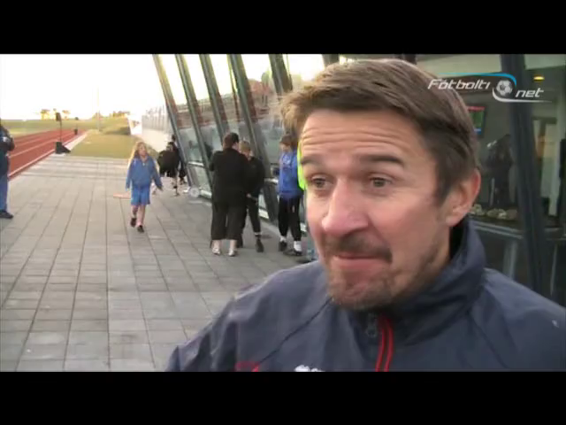 Sigursteinn Gíslason: Viðbrigði að koma á gervigrasið
