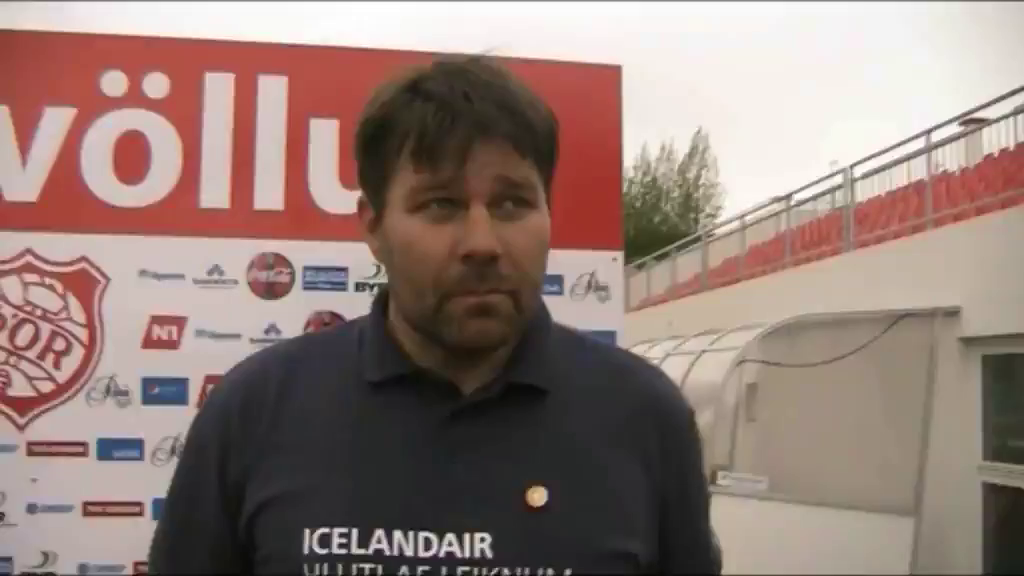 Palli Gísla: Full æstur og opinberaði bumbuna