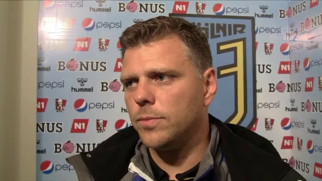 Ásmundur: Línuvörðurinn sagðist ekki hafa séð þetta