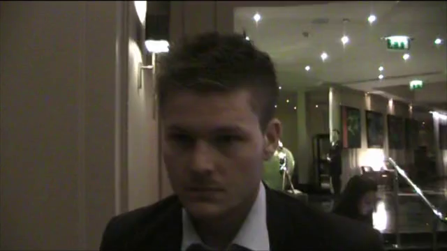 Aron Einar: Gerrard tók ollarann í andlit